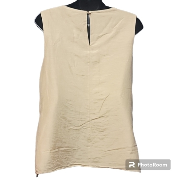 Neiman Marcus - Picture 4 of 8